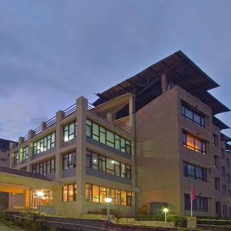 Hotel Sitara International Manali  Exterior photo