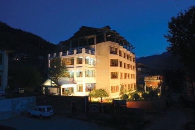 Hotel Sitara International Manali  Exterior photo
