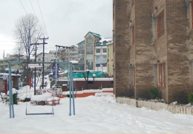Hotel Sitara International Manali  Exterior photo