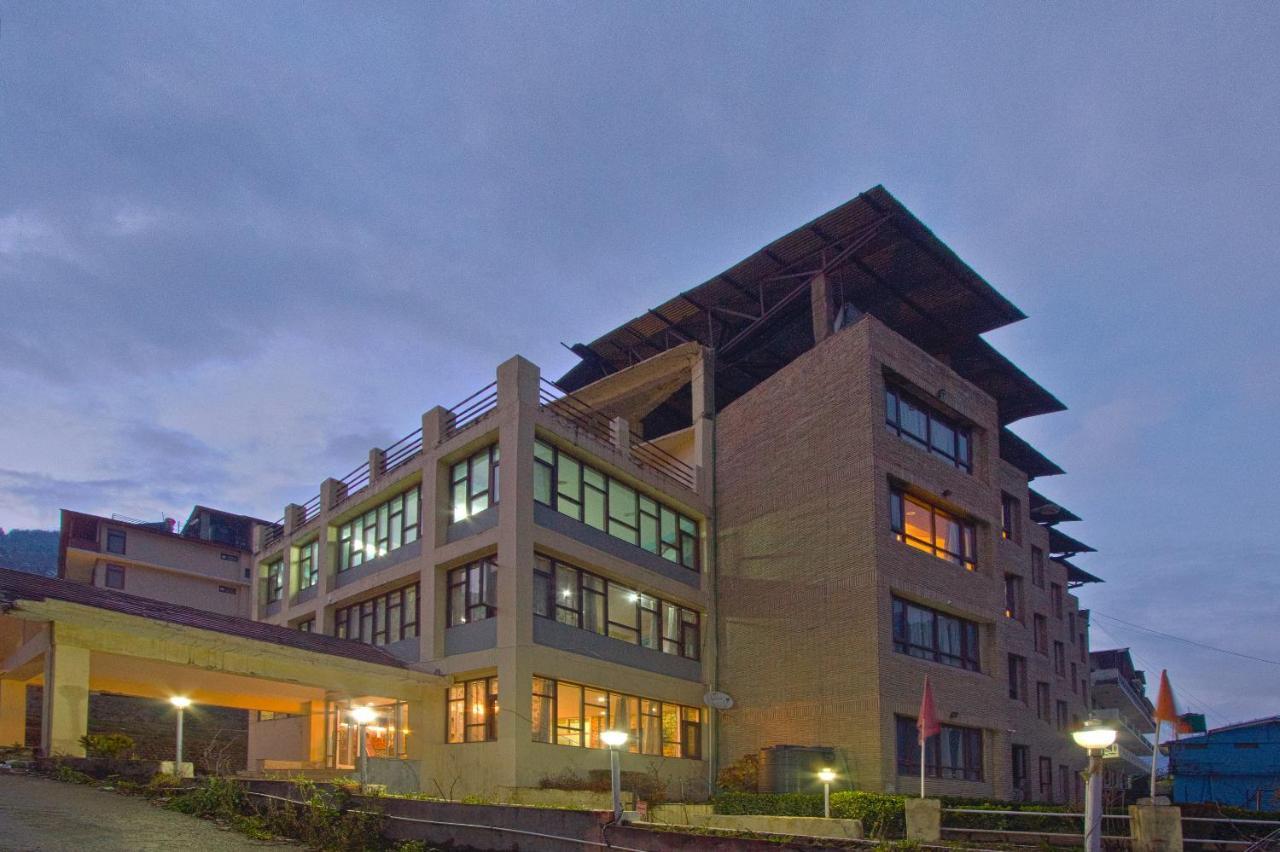 Hotel Sitara International Manali  Exterior photo