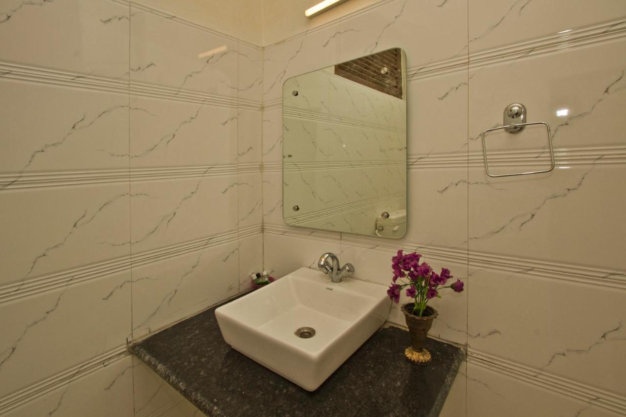 Hotel Sitara International Manali  Exterior photo