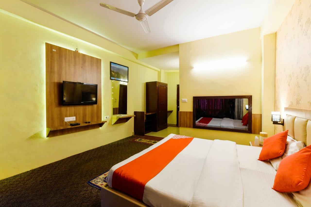 Hotel Sitara International Manali  Exterior photo