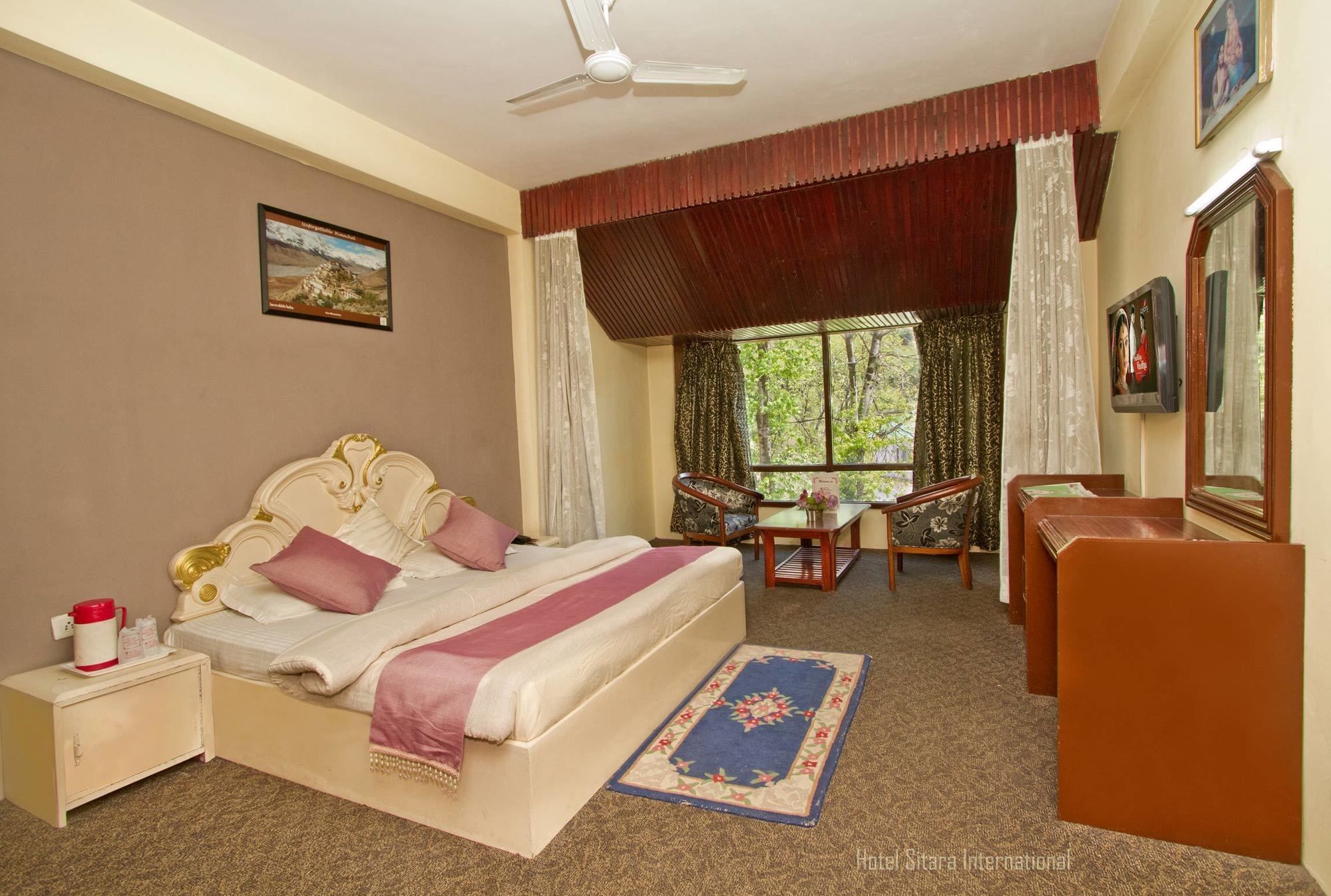 Hotel Sitara International Manali  Exterior photo